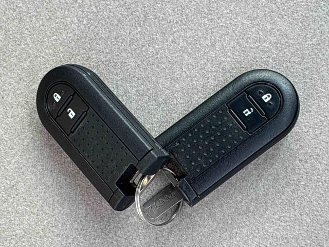 キャストスタイルＧ　ＳＡIIインパネシフト　プッシュスタートスイッチ　電子カードキー　レーンキープアシスト　追突軽減ブレーキ　ＡＢＳ　アルミホイール　ＣＤプレーヤー（鹿児島県）の中古車
