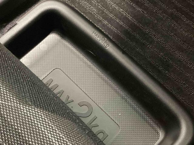 タフトＧ　クロムベンチャーインパネシフト　プッシュスタートスイッチ　電子カードキー　電動パーキングブレーキ　衝突回避支援システム　車線逸脱警報　ガラスルーフ　アルミホイール　ＡＢＳ（鹿児島県）の中古車