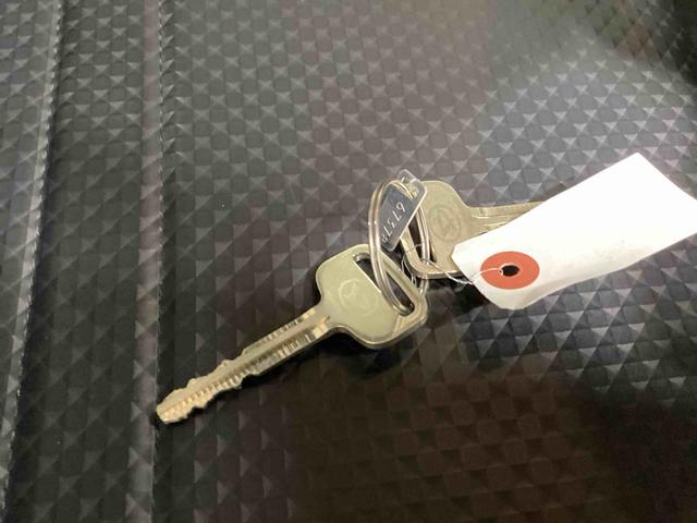 ハイゼットトラックスタンダード 農用スペシャルパートタイム4WD フロアCVT車 ブレーキサポート 車線逸脱警報装置 衝突被害軽減システム ABS オートハイビーム パワーステアリング(鹿児島県)の中古車