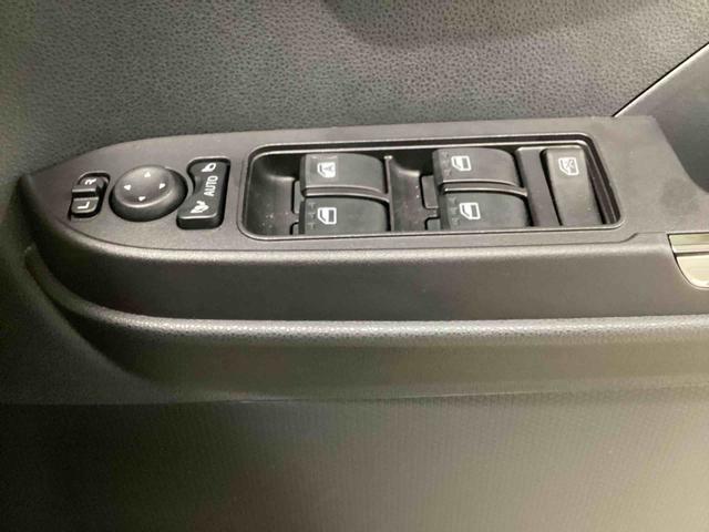 タントカスタムＸインパネシフト　プッシュスタートスイッチ　電子カードキー　電動パーキングブレーキ　シートヒーター　ＡＴハイビーム　アルミホイール　両側パワースライドドア　ＡＢＳ付　フォグランプ（鹿児島県）の中古車