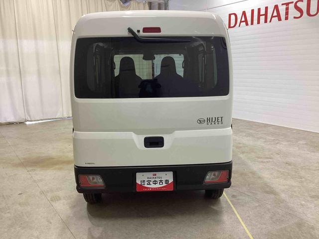 ハイゼットカーゴＤＸインパネシフト　リモコンキー　パワーウインドウ　運転席助手席エアバック　両側スライドドア　車線逸脱　ＡＢＳ　衝突被害軽減システム（鹿児島県）の中古車