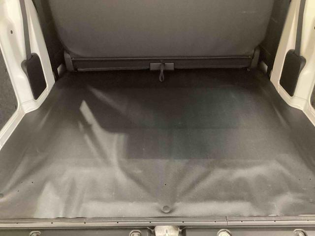 ハイゼットカーゴＤＸインパネシフト　リモコンキー　パワーウインドウ　運転席助手席エアバック　両側スライドドア　車線逸脱　ＡＢＳ　衝突被害軽減システム（鹿児島県）の中古車