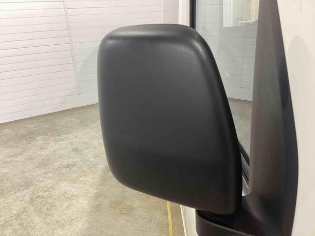 ハイゼットカーゴＤＸインパネシフト　リモコンキー　パワーウインドウ　運転席助手席エアバック　両側スライドドア　車線逸脱　ＡＢＳ　衝突被害軽減システム（鹿児島県）の中古車