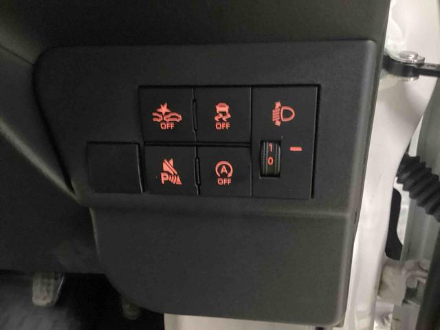 ハイゼットカーゴＤＸインパネシフト　リモコンキー　パワーウインドウ　運転席助手席エアバック　両側スライドドア　車線逸脱　ＡＢＳ　衝突被害軽減システム（鹿児島県）の中古車