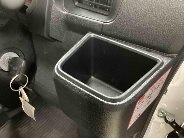 ハイゼットカーゴＤＸインパネシフト　リモコンキー　パワーウインドウ　運転席助手席エアバック　両側スライドドア　車線逸脱　ＡＢＳ　衝突被害軽減システム（鹿児島県）の中古車