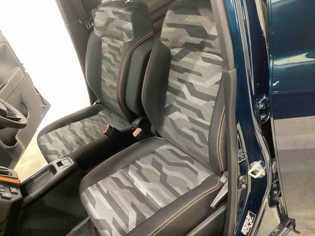 タフトＧインパネシフト　プッシュスタートスイッチ　電子カードキー　電動パーキングブレーキ　ガラスルーフ（ムーンルーフ）　オートマチックハイビーム　踏み間違い防止アシスト　車線逸脱防止　ＡＢＳ　アルミホイール（鹿児島県）の中古車