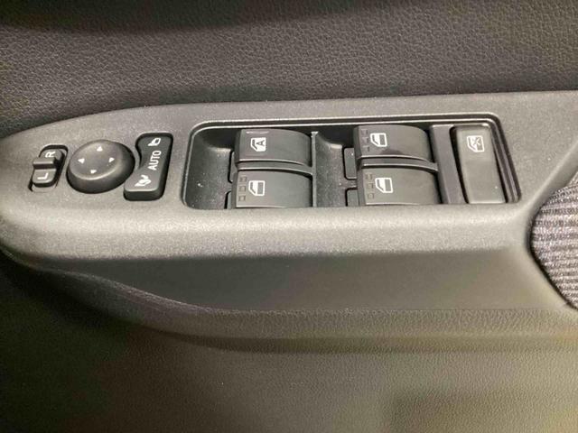 ムーヴＧインパネシフト　プッシュスタートスイッチ　電子カードキー　電動パーキングブレーキ　オートマチックハイビーム　両側スライド左側パワースライドドア　レーンアシスト　衝突軽減Ｂ（鹿児島県）の中古車