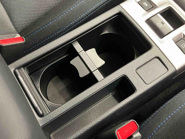 レヴォーグ１．６ＧＴ−Ｓアイサイトバックカメラ付き　オートライト　キーフリー　オートエアコン（熊本県）の中古車