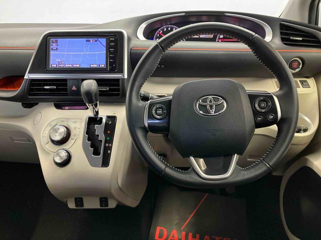 シエンタＧアイドリングストップ　オートライト　バックカメラ付き　ＡＢＳ　キーフリー　電動ドアミラー（熊本県）の中古車