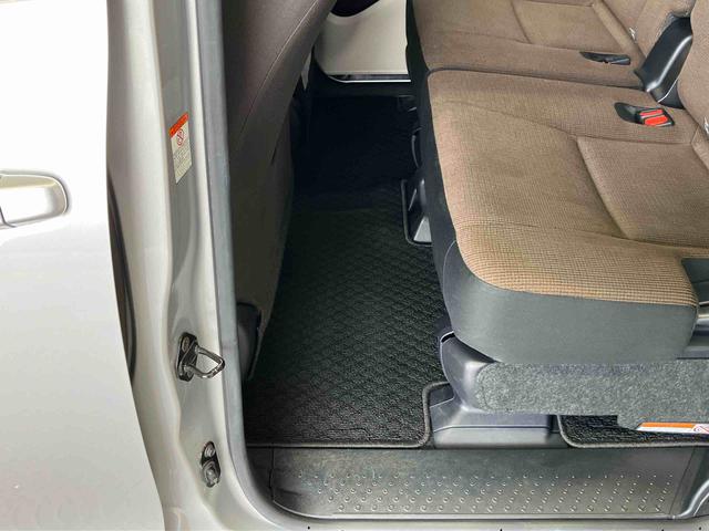 シエンタＧアイドリングストップ　オートライト　バックカメラ付き　ＡＢＳ　キーフリー　電動ドアミラー（熊本県）の中古車