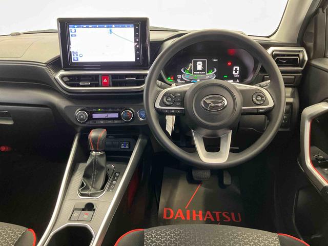 ロッキーＸ　ＨＥＶスマートアシスト搭載　パノラマモニター対応　ハイブリッド車　オートエアコン　オートライト　キーフリー（熊本県）の中古車