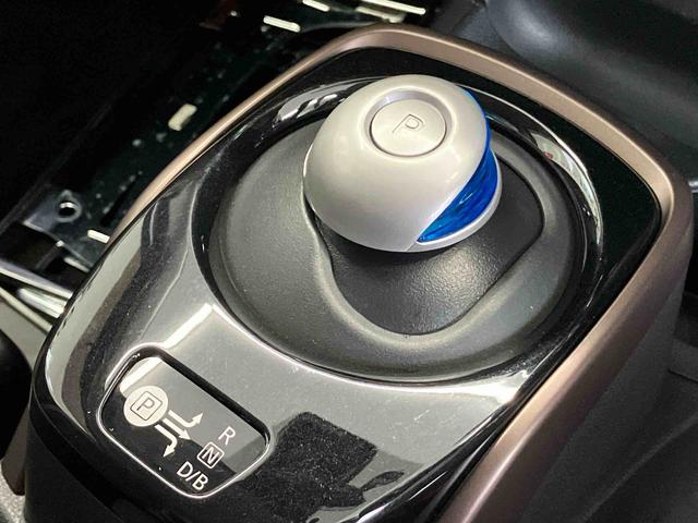 ノートｅ−パワー　メダリストバックカメラ付き　オートエアコン　オートライト　キーフリー（熊本県）の中古車