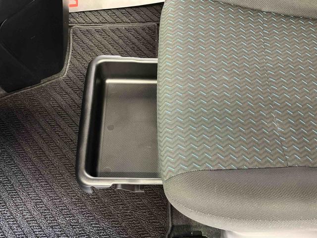 トールカスタムＧスマートアシスト搭載　後席両側電動スライドドア　バックカメラ付き　オートエアコＭ　オートライト　キーフリー　アイドリングストップ　ＡＢＳ（熊本県）の中古車