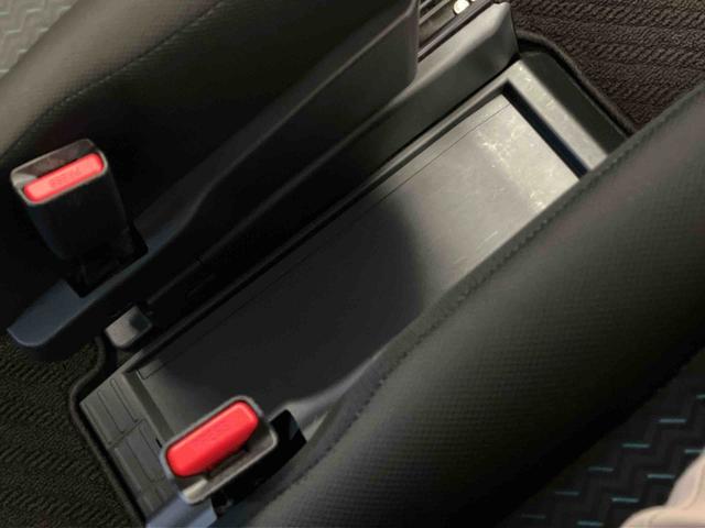 トールカスタムＧスマートアシスト搭載　バックカメラ付き　後席両側電動スライドドア　オートエアコン　オートライト　キーフリー　アイドリングストップ　ＡＢＳ（熊本県）の中古車