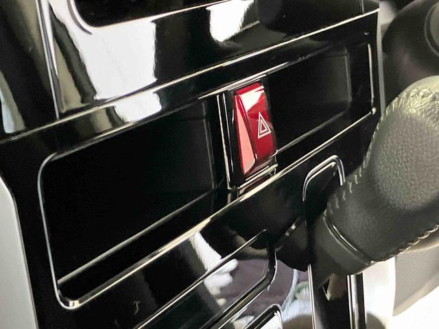 トールカスタムＧスマートアシスト搭載　バックカメラ付き　後席両側電動スライドドア　オートエアコン　オートライト　キーフリー　アイドリングストップ　ＡＢＳ（熊本県）の中古車