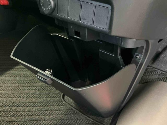トールカスタムＧスマートアシスト搭載　後席両側電動スライドドア　パノラマモニター対応　オートエアコン　オートライト　キーフリー　アイドリングストップ　ＡＢＳ（熊本県）の中古車