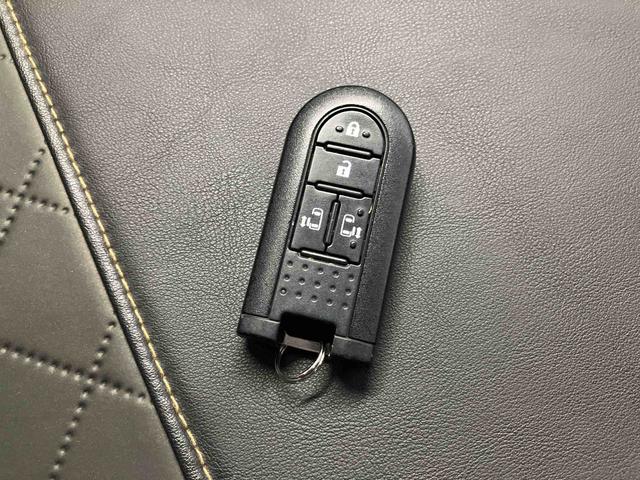 タントカスタムＸ　トップエディションリミテッドＳＡIIIスマートアシスト搭載　パノラマモニター対応　後席両側電動スライドドア　オートエアコン　オートライト　キーフリー　アイドリングストップ　ＡＢＳ（熊本県）の中古車