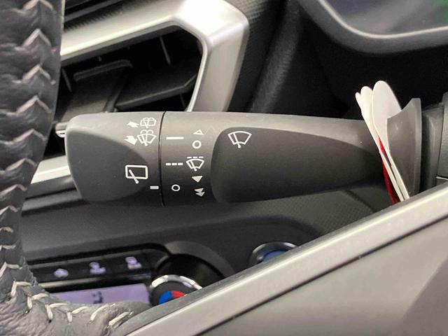 ロッキープレミアムＧ　ＨＥＶスマートアシスト搭載　パノラマモニター対応　パノラマモニター対応　オートエアコン　オートライト　キーフリー　アイドリングストップ　ＡＢＳ（熊本県）の中古車