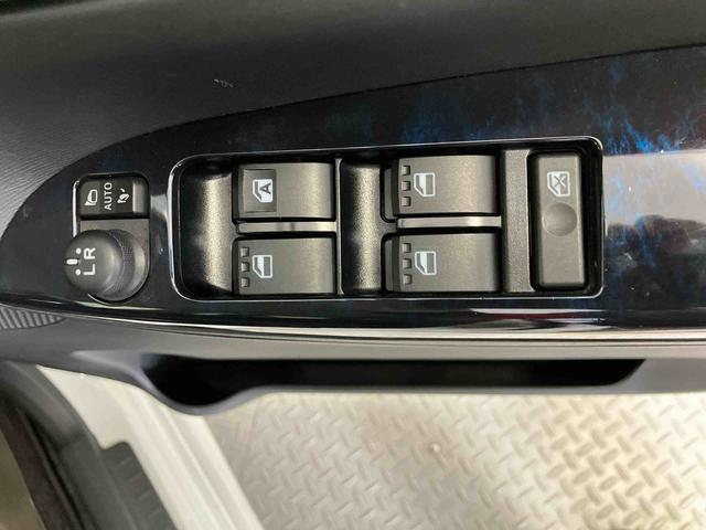 タントカスタムＸ　トップエディションＳＡIIIスマートアシスト搭載　バックカメラ付き　後席両側スライドドア　オートエアコン　オートライト　キーフリー　アイドリングストップ　ＡＢＳ（熊本県）の中古車