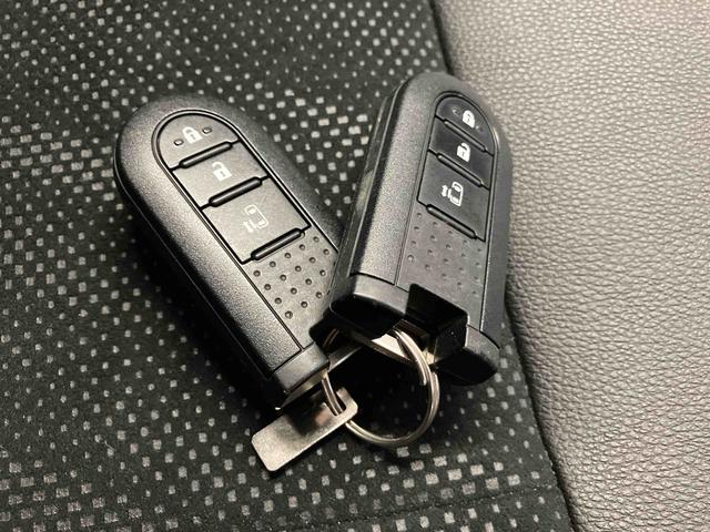 タントカスタムＸ　トップエディションＳＡIIIスマートアシスト搭載　バックカメラ付き　後席両側スライドドア　オートエアコン　オートライト　キーフリー　アイドリングストップ　ＡＢＳ（熊本県）の中古車