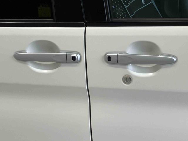 タントカスタムＲＳ　トップエディションＳＡIIスマートアシスト搭載　バックカメラ付き　後席両側電動スライドドア　オートエアコン　オートライト　キーフリー　アイドリングストップ　ＡＢＳ（熊本県）の中古車