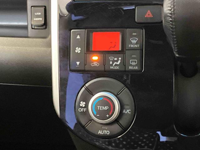 タントカスタムＲＳ　トップエディションＳＡIIスマートアシスト搭載　バックカメラ付き　後席両側電動スライドドア　オートエアコン　オートライト　キーフリー　アイドリングストップ　ＡＢＳ（熊本県）の中古車
