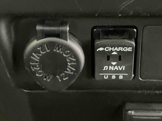 トールカスタムＧターボ　ＳＡIIIスマートアシスト搭載　バックカメラ付き　後席両側電動スライドドア　オートエアコン　オートライト　キーフリー　アイドリングストップ　ＡＢＳ（熊本県）の中古車