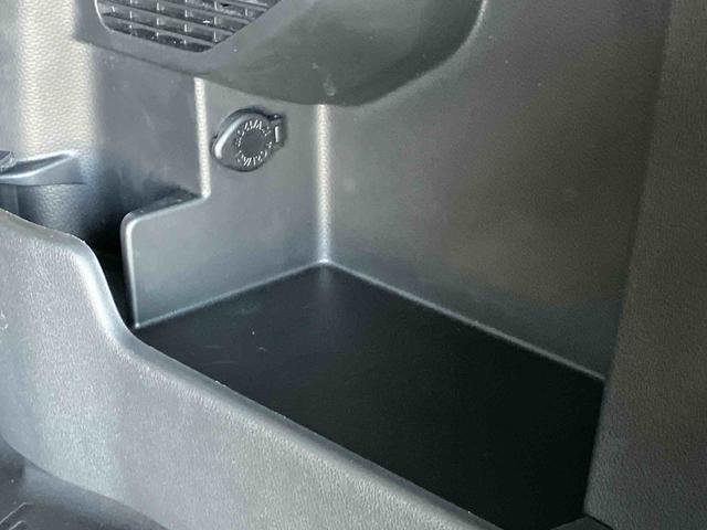 トールカスタムＧスマートアシスト搭載　パノラマモニター対応　後席両側電動スライドドア　オートエアコン　オートライト　キーフリー　アイドリングストップ　ＡＢＳ　電動ドアミラー（熊本県）の中古車
