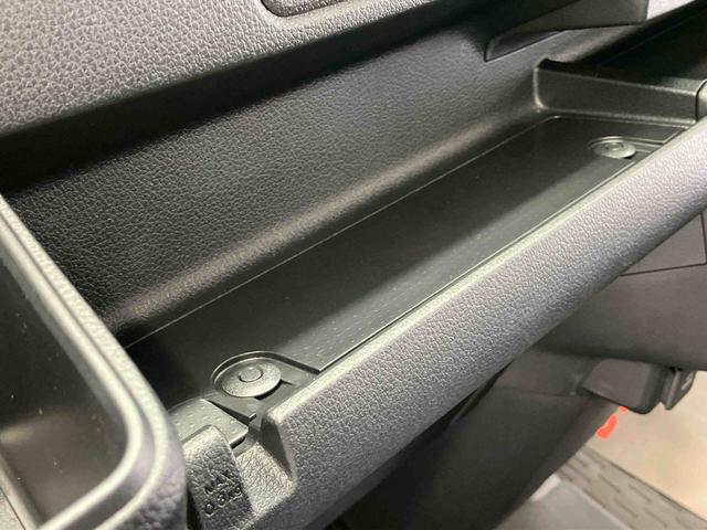 ハイゼットカーゴクルーズスマートアシスト搭載　オートライト　キーレスエントリー（熊本県）の中古車