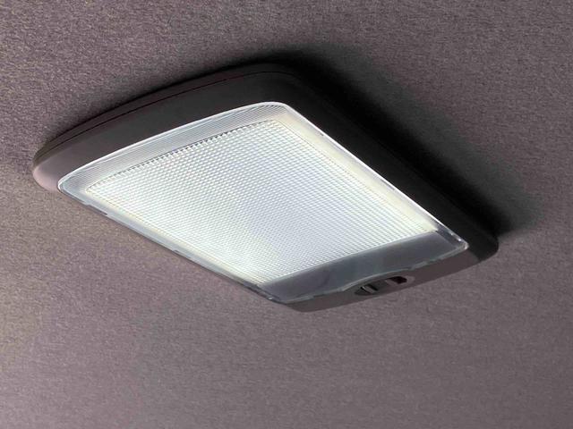 ハイゼットカーゴクルーズスマートアシスト搭載　オートライト　キーレスエントリー（熊本県）の中古車