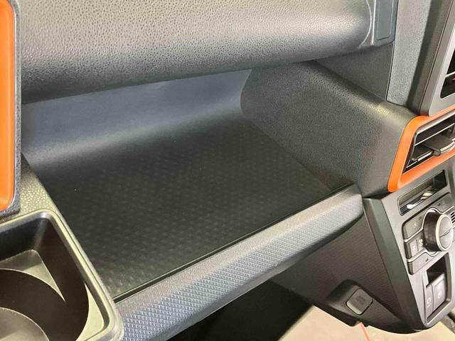 タントファンクロスターボスマートアシスト搭載　後席両側電動スライドドア　パノラマモニター対応　オートエアコン　オートライト　キーフリー　アイドリングストップ　ＡＢＳ（熊本県）の中古車