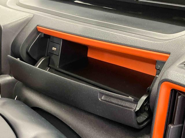 タントファンクロスターボスマートアシスト搭載　後席両側電動スライドドア　バックカメラ付き　オートエアコン　オートライト　キーフリー　アイドリングストップ　アシスト搭載　電動ドアミラー（熊本県）の中古車