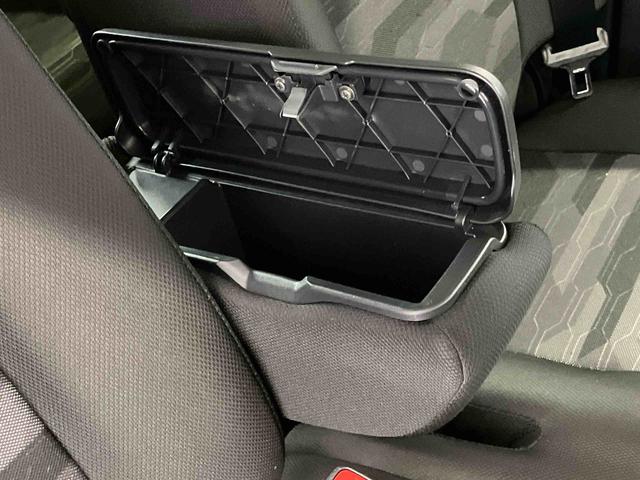 タントファンクロスターボスマートアシスト搭載　後席両側電動スライドドア　バックカメラ付き　オートエアコン　オートライト　キーフリー　アイドリングストップ　アシスト搭載　電動ドアミラー（熊本県）の中古車