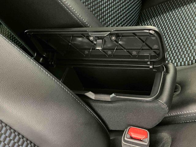 タントカスタムＸスマートアシスト搭載　後席両側電動スライドドア　パノラマモニター対応　オートエアコン　オートライト　キーフリー　アイドリングストップ　ＡＢＳ　電動ドアミラー（熊本県）の中古車