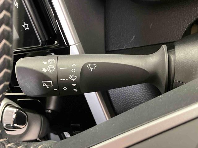 トールカスタムＧスマートアシスト搭載　バックカメラ付き　後席両側電動スライドドア　オートエアコン　オートライト　キーフリー　アイドリングストップ　ＡＢＳ　電動ドアミラー（熊本県）の中古車