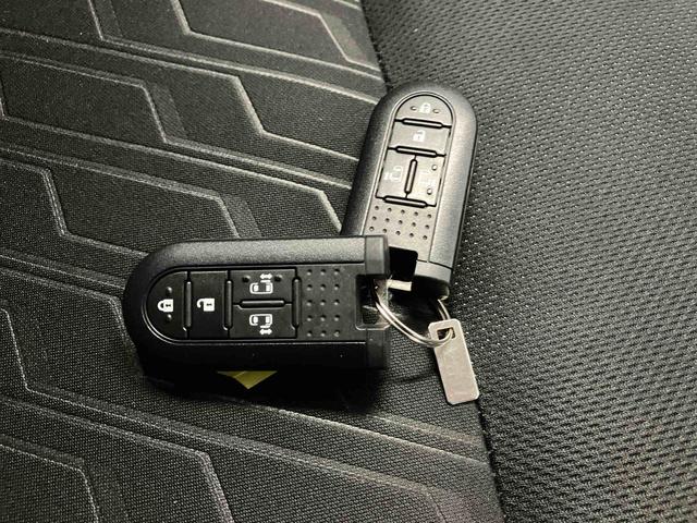 トールカスタムＧリミテッドII　ＳＡIIIスマートアシスト搭載　後席両側電動スライドドア　パノラマモニター対応　オートエアコン　オートライト　キーフリー　アイドリングストップ　ＡＢＳ　電動ドアミラー（熊本県）の中古車