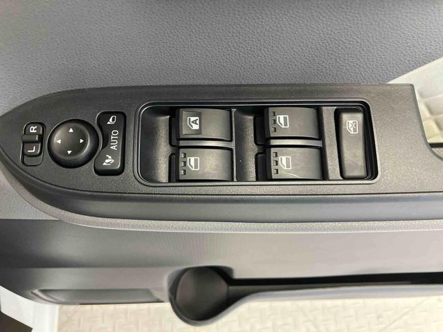 タントＸセレクションスマートアシスト搭載　バックカメラ付き　後席両側スライドドア（片側電動）　オートエアコン　オートライト　キーフリー　アイドリングストップ　ＡＢＳ　電動ドアミラー（熊本県）の中古車