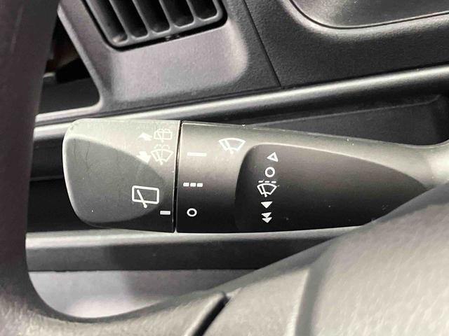 ハイゼットカーゴクルーズＳＡIIIスマートアシスト搭載　後席両側スライドドア　バックカメラ付き　オートエアコン　オートライト　キーフリー　アイドリングストップ　ＡＢＳ（熊本県）の中古車