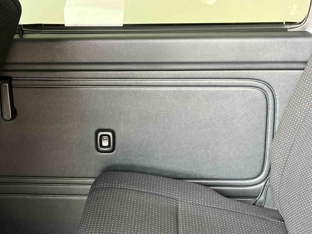 ハイゼットカーゴクルーズＳＡIIIスマートアシスト搭載　後席両側スライドドア　バックカメラ付き　オートエアコン　オートライト　キーフリー　アイドリングストップ　ＡＢＳ（熊本県）の中古車