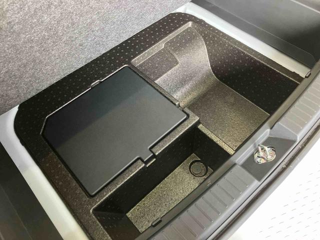 ロッキープレミアムＧ　ＨＥＶスマートアシスト搭載　バックカメラ付き　オートエアコン　オートライト　キーフリー　ＡＢＳ　キーフリー　電動ドアミラー（熊本県）の中古車