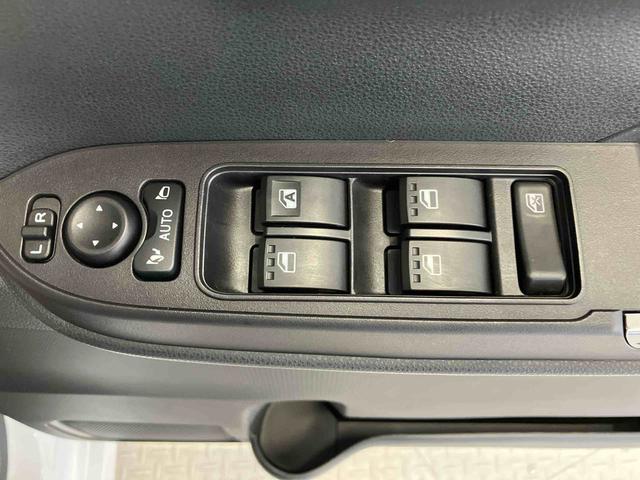 タントカスタムＸスマートアシスト搭載　後席両側電動スライドドア　バックカメラ付き　オートエアコン　オートライト　キーフリー　アイドリングストップ　ＡＢＳ　電動ドアミラー（熊本県）の中古車