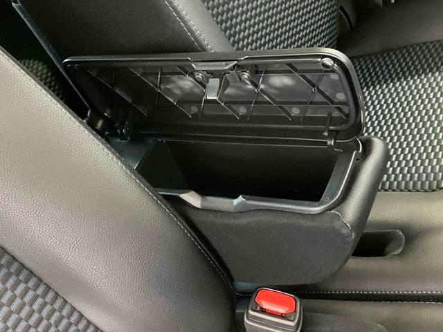 タントカスタムＸスマートアシスト搭載　後席両側電動スライドドア　バックカメラ付き　オートエアコン　オートライト　キーフリー　アイドリングストップ　ＡＢＳ　電動ドアミラー（熊本県）の中古車
