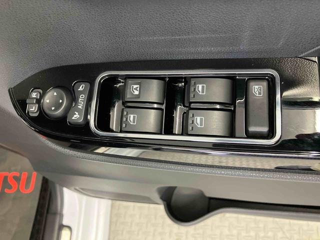 タントカスタムＸスマートアシスト搭載　バックカメラ付き　後席両側電動スライドドア　オートエアコン　オートライト　キーフリー　アイドリングストップ　ＡＢＳ　電動ドアミラー（熊本県）の中古車