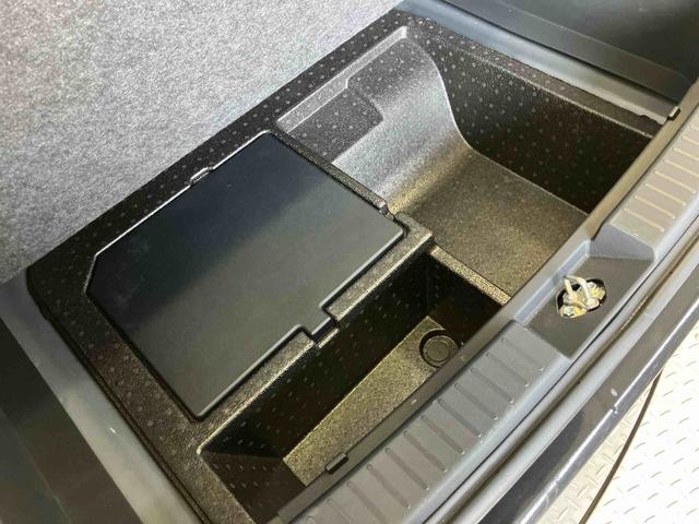 ロッキーＸ　ＨＥＶスマートアシスト搭載　パノラマモニター対応　オートエアコン　オートライト　キーフリー　ＡＢＳ　電動ドアミラー（熊本県）の中古車