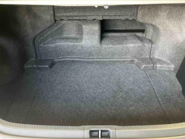 カムリハイブリッド　Ｇパッケージ（熊本県）の中古車