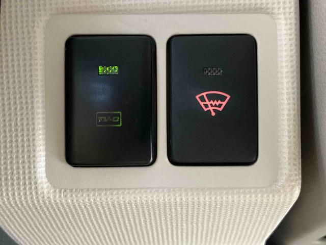ムーヴキャンバスＧホワイトアクセントＶＳ　ＳＡIIIスマートアシスト搭載　パノラマモニター対応　後席両側電動スライドドア　オートエアコン　オートライト　キーフリー　アイドリングストップ　ＡＢＳ　電動ドアミラー（熊本県）の中古車