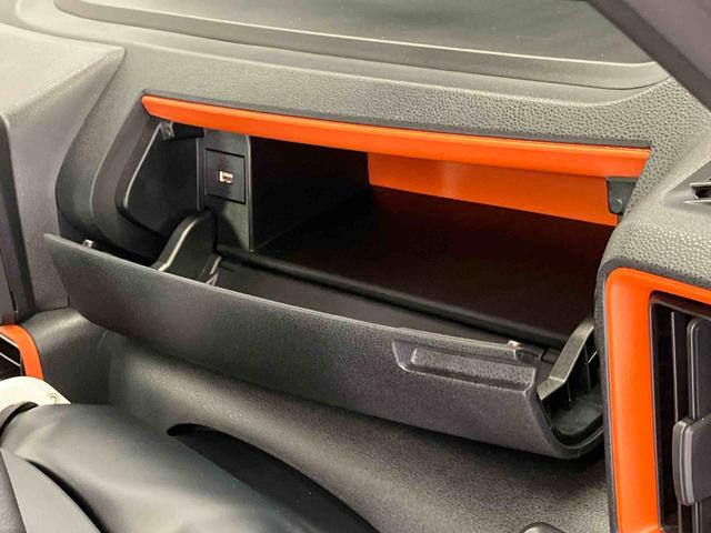 タントファンクロスターボスマートアシスト搭載　後席両側電動スライドドア　バックカメラ付き　オートエアコン　オートライト　キーフリー　アイドリングストップ　ＡＢＳ　電動ドアミラー（熊本県）の中古車