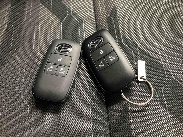 タントファンクロスターボスマートアシスト搭載　後席両側電動スライドドア　バックカメラ付き　オートエアコン　オートライト　キーフリー　アイドリングストップ　ＡＢＳ　電動ドアミラー（熊本県）の中古車