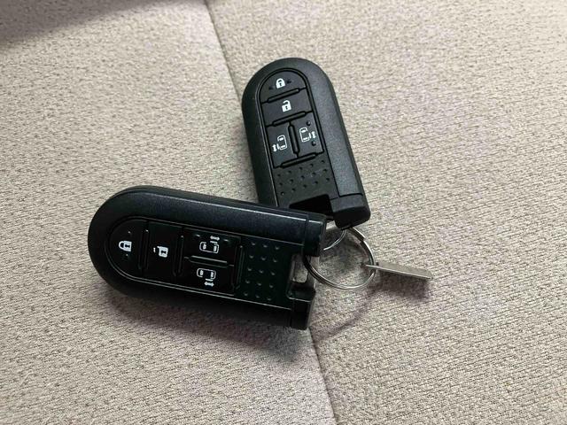 ムーヴキャンバスＸ　ＳＡIIIスマートアシスト搭載　後席両側電動スライドドア　バックカメラ付き　オートエアコン　オートライト　キーフリー　アイドリングストップ　ＡＢＳ　電動ドアミラー（熊本県）の中古車