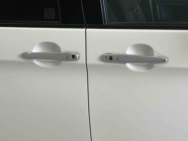 トールカスタムＧリミテッドII　ＳＡIIIスマートアシスト搭載　パノラマモニター対応　後席両側電動スライドドア　オートエアコン　オートライト　キーフリー　アイドリングストップ　ＡＢＳ　電動ドアミラー（熊本県）の中古車